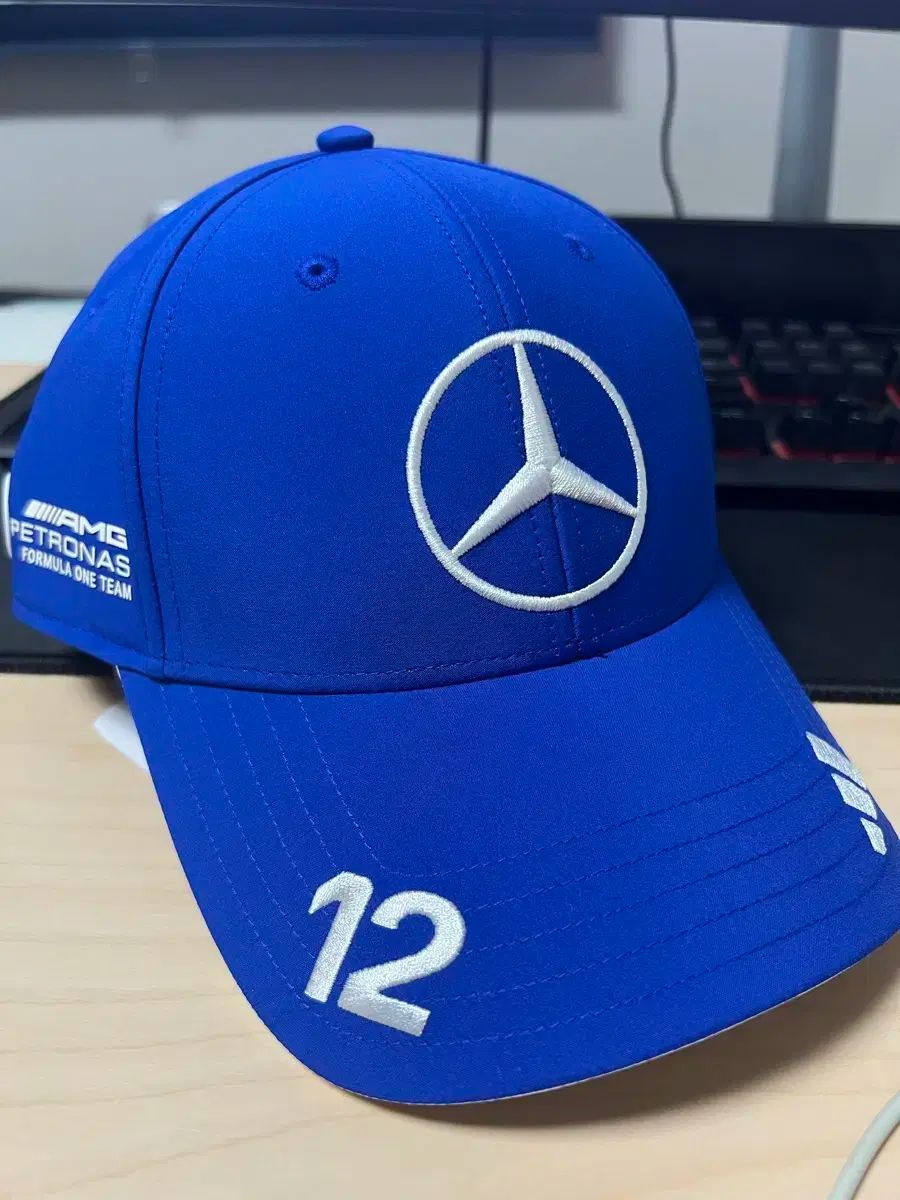 F1 メルセデス キミー アントネッリ スクリュードライバー キャップ