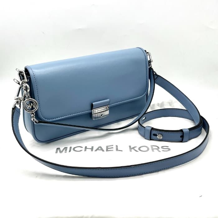 中古】美品 VALENTINO GARAVANI 重々しく ヴァレンティノ ロゴ レザー  