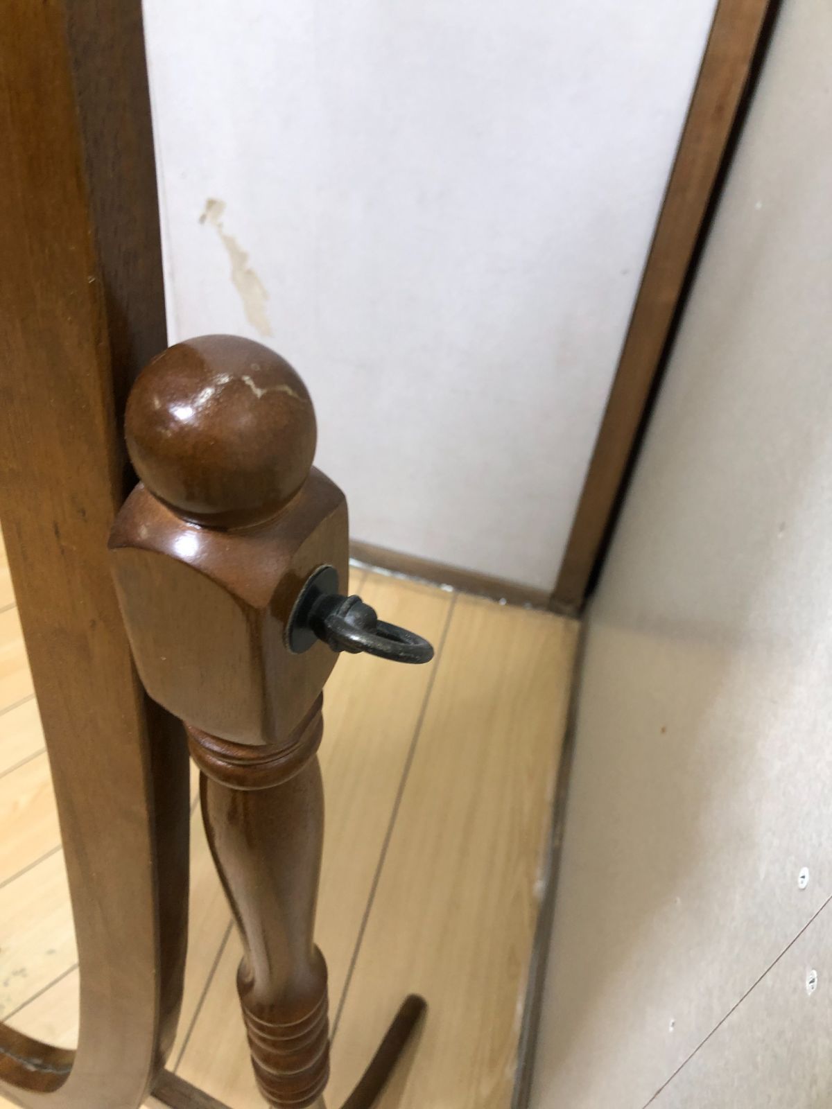 イタリア製 ロココ調 オーバル形 アンティーク加工 玄関鏡 250412-4