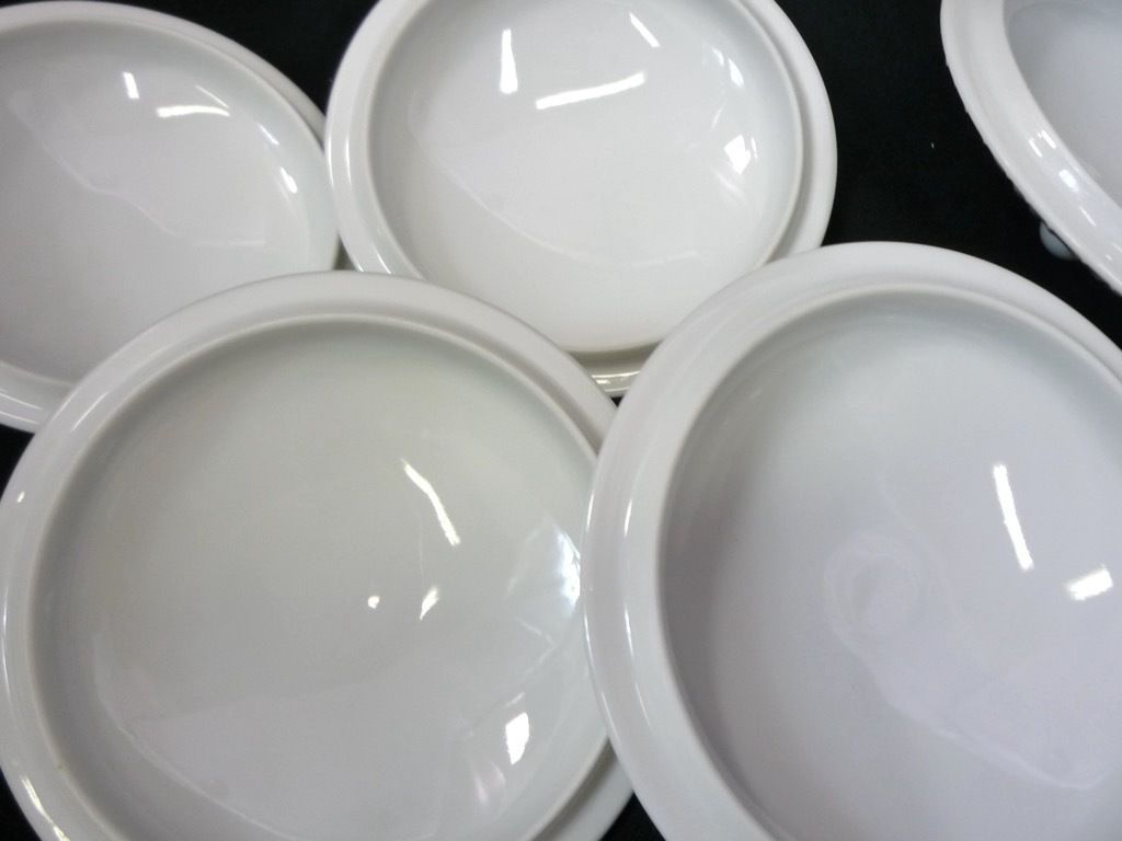 白山陶器 白磁立筋 蓋付 湯呑み 急須 5客セット 茶器揃 五客組 白山陶器 白磁立筋 蓋付 湯呑み 急須 5客セット 茶器揃 五客組