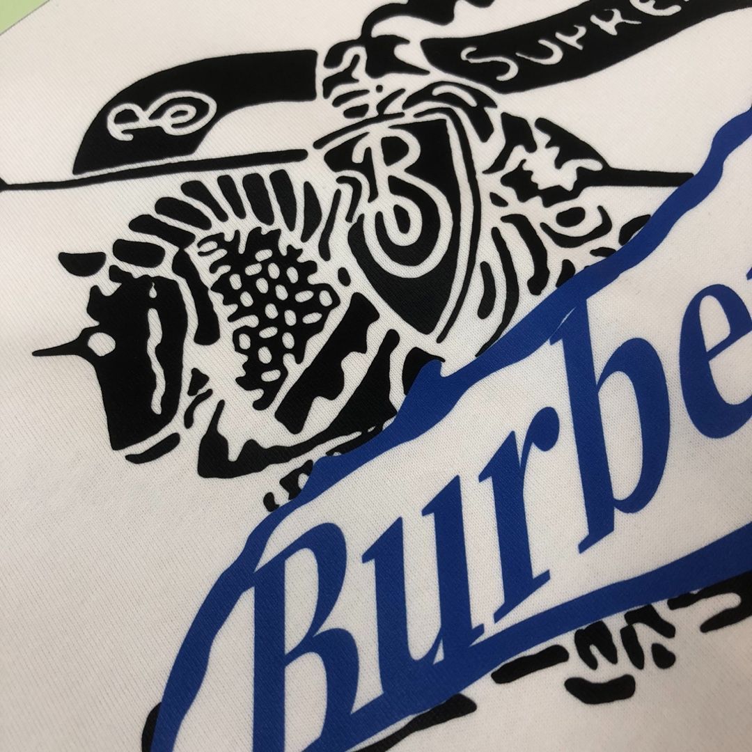 本日限定特価】BURBERRY クルーネックTシャツ - 高品質コットン