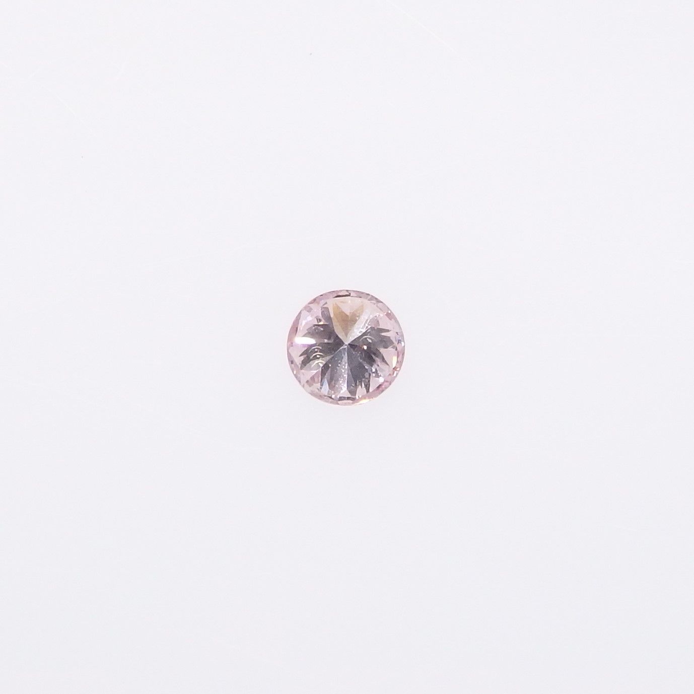 天然ピンクダイヤモンド 0.043ct ソーティング付き ルース