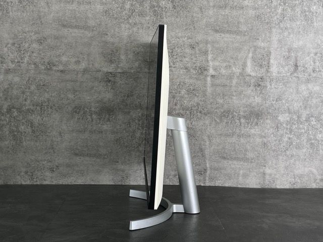 液晶ディスプレイ