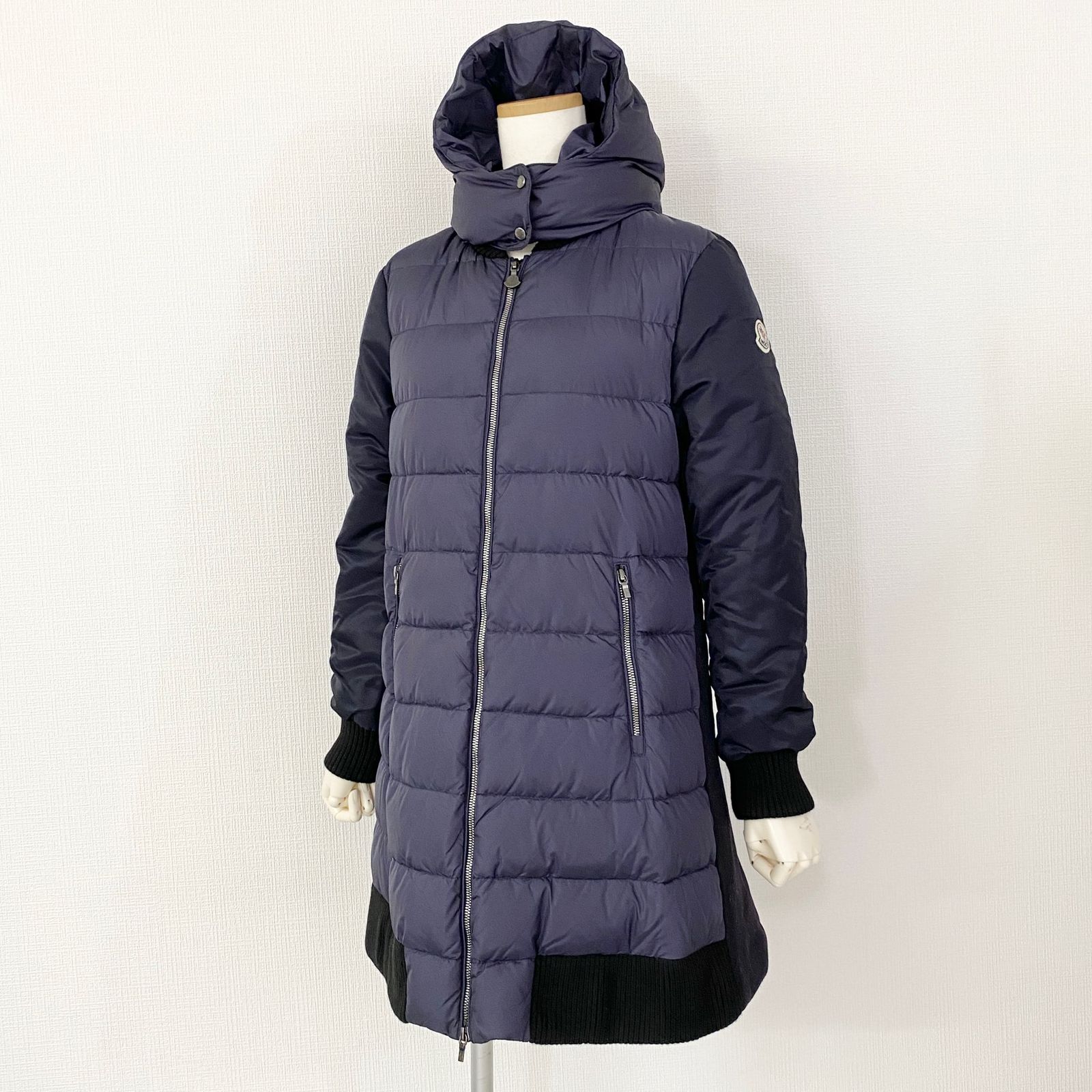 50L5《美品》MONCLER モンクレール BLOIS GIUBBOTTO ブロス ダウンコート 14anni 164cm(0～1相当) ネイビー  レディース - ダウンジャケット