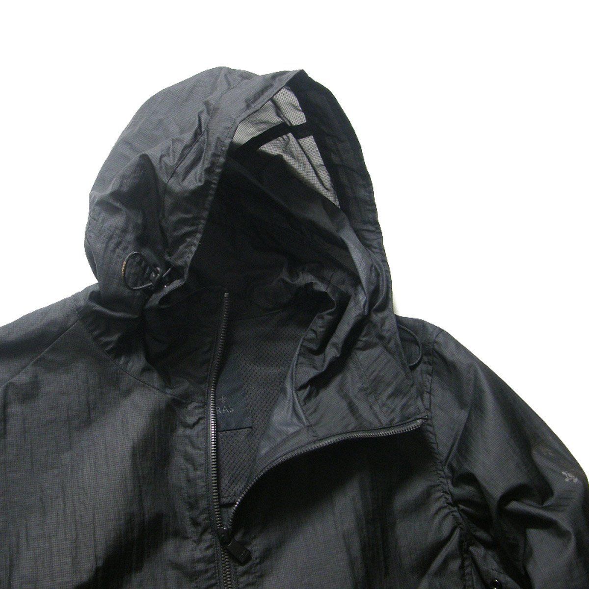 TATRAS AQUE フーデットブルゾン