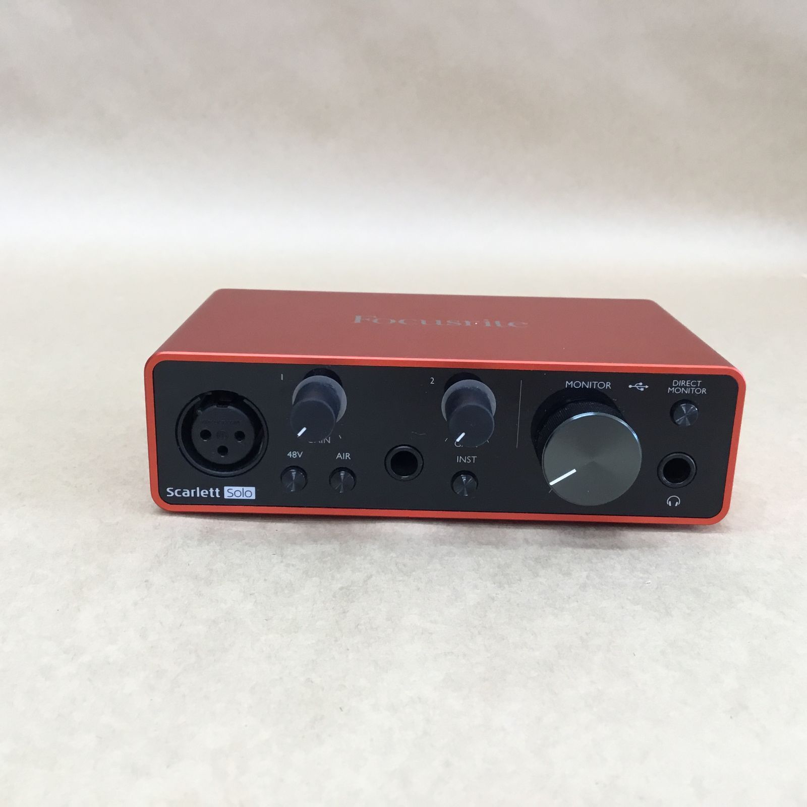 FOCUSRITE USBオーディオインターフェース
