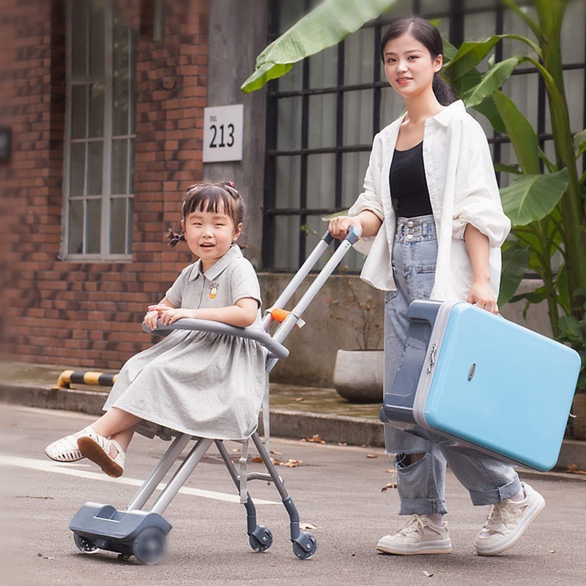 Dudode 子供用スーツケース乗れる キッズキャリーケース ラゲッジ キャリングケース 乗れ るトラベルケース 搭乗 子供用のカートとして利用できます 子供の遊び心に満足 旅行 遠足 帰省に便利 40L大容量 最大積載重量60kg 21インチ Whi