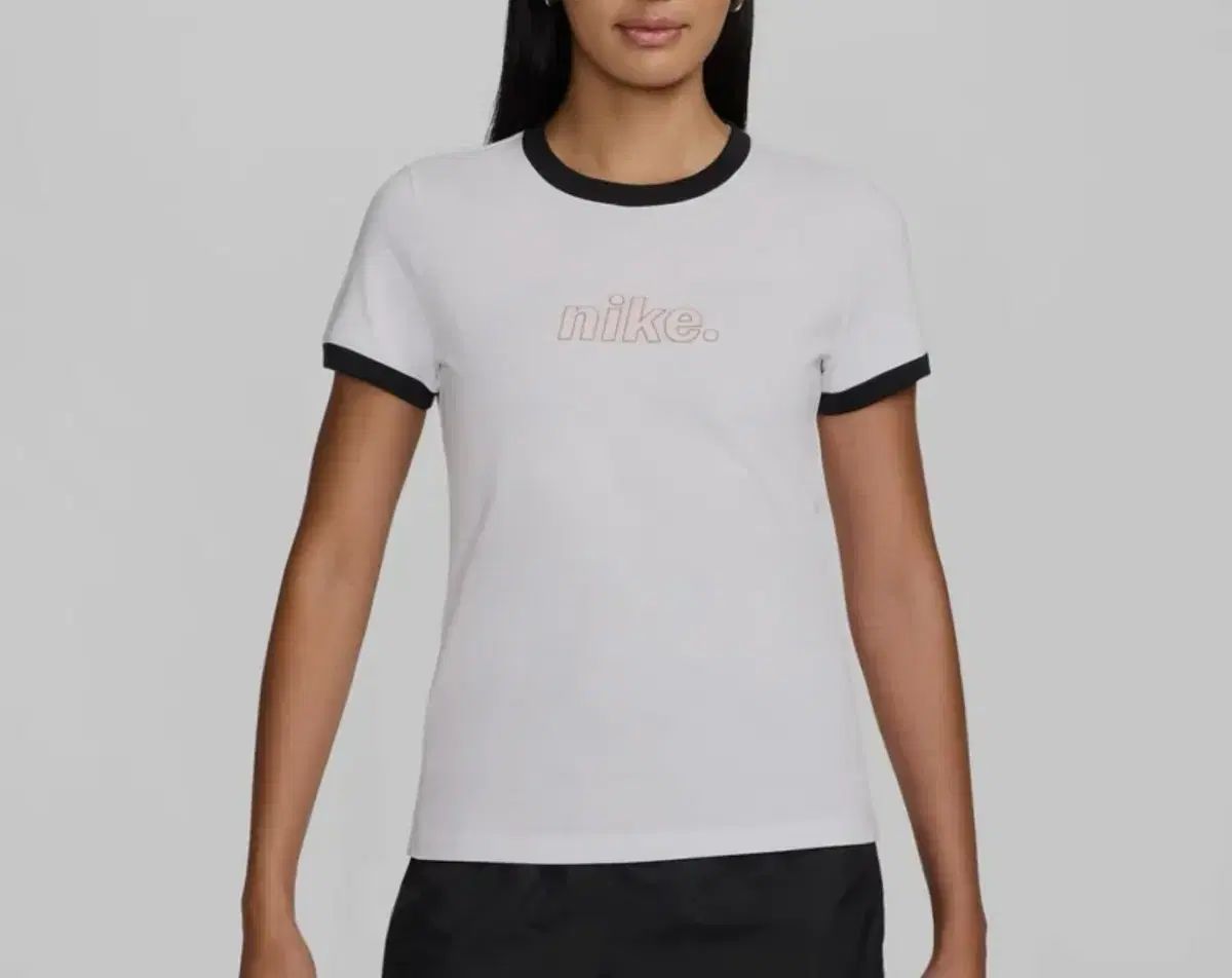 NIKE ナイキ リンガー Tシャツ