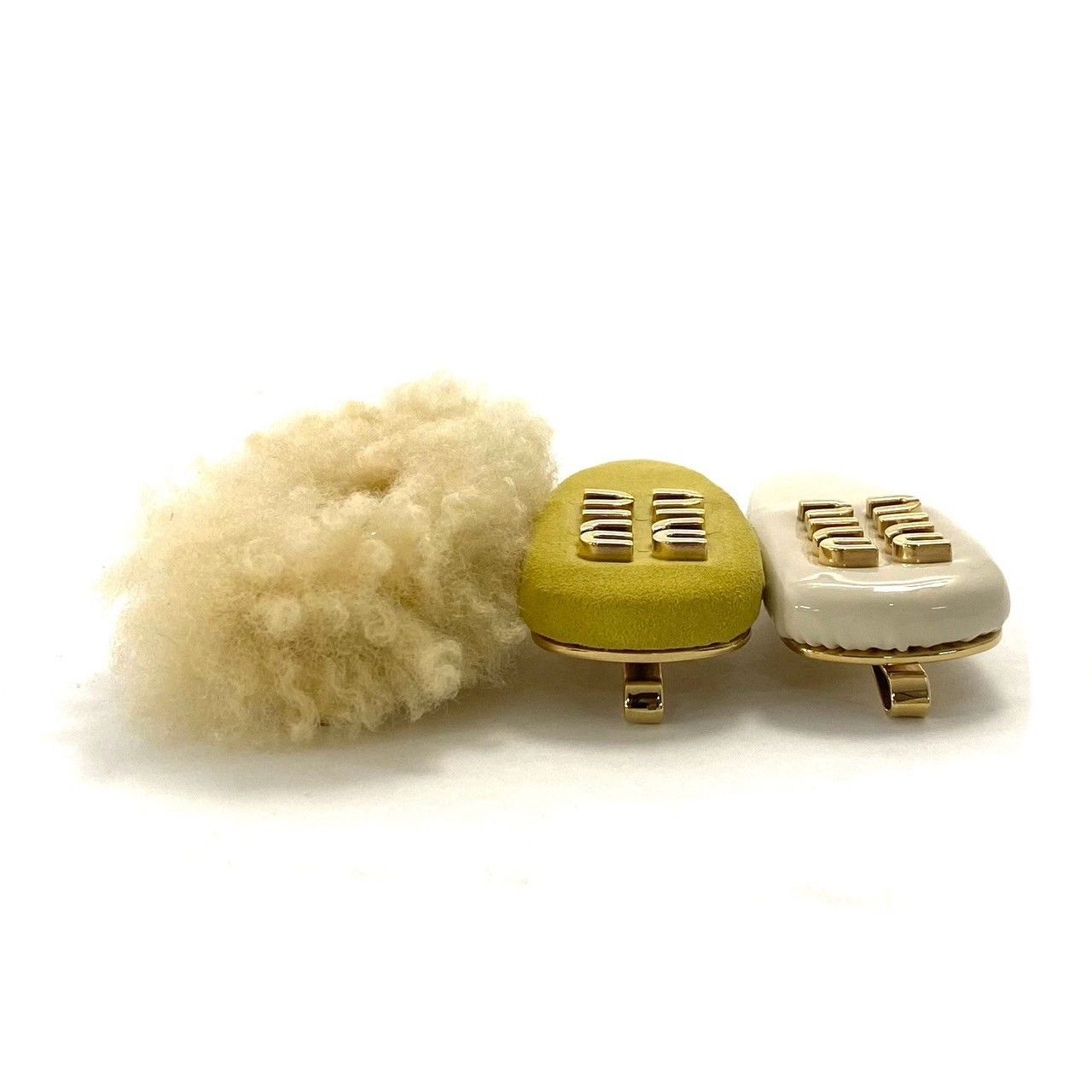 miu miu】5IF188 レザー スエード シアリング ヘアクリップ セット