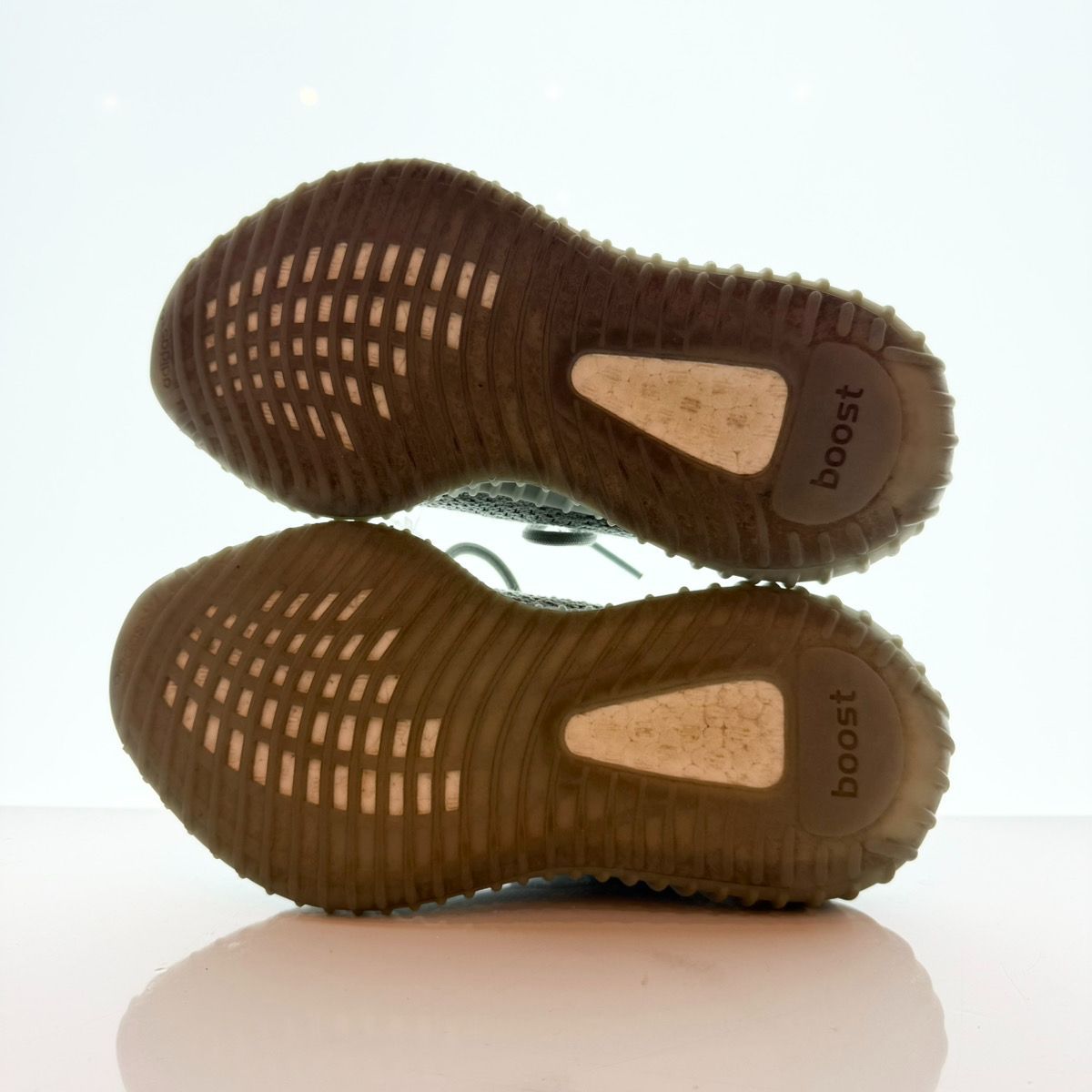 アディダス adidas YEEZY BOOST イージーブースト 350 V2 salt HQ2060 