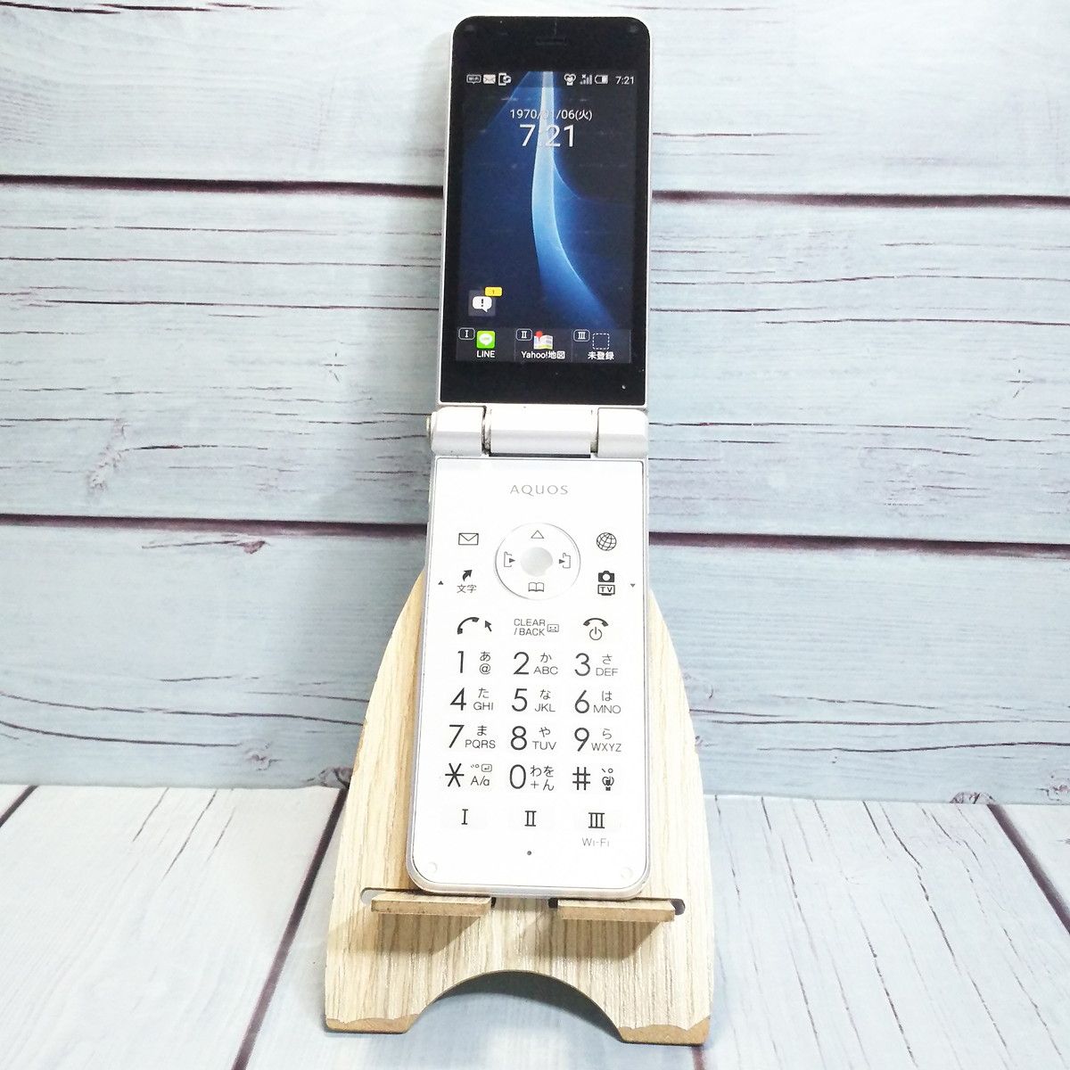 【送料無料】Softbank 601SH AQUOS ケータイ2 WHITE ホワイト 本体 白ロム SIMロック解除済み SIMフリー 685165