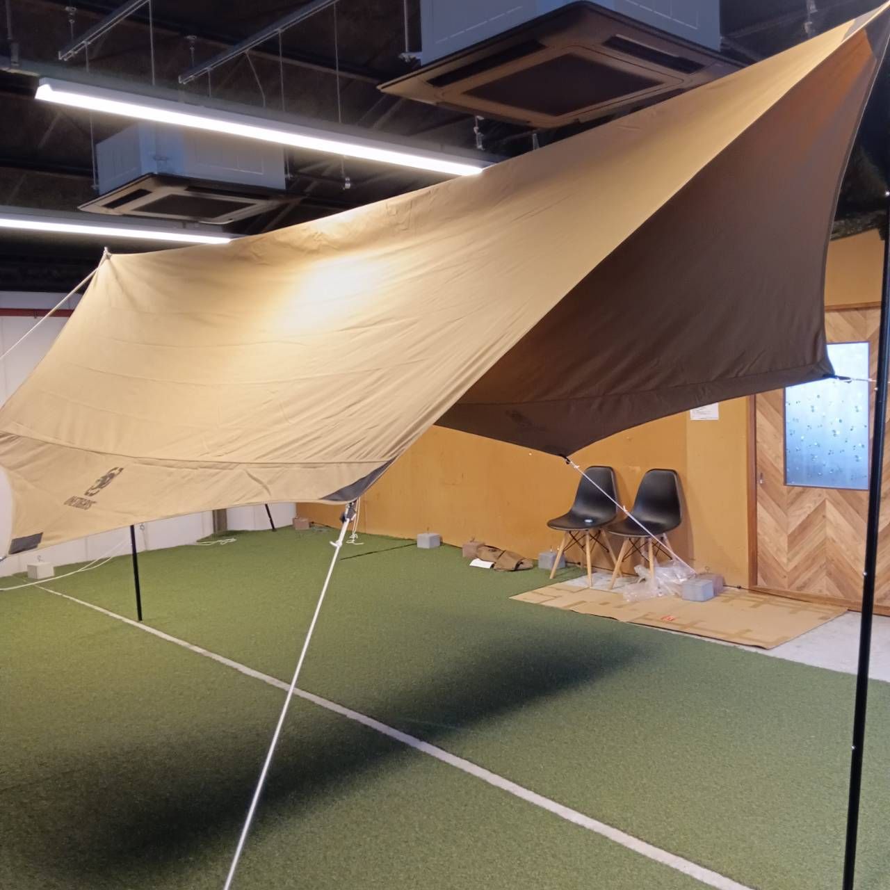 ブルワークキャンピングタープ