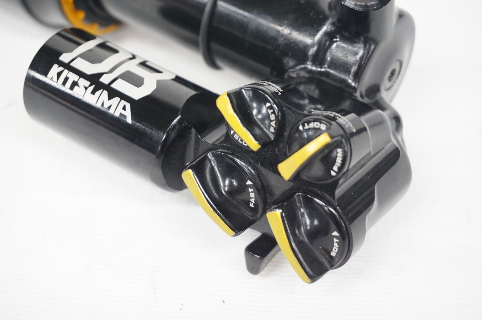 Air リアサスペンション