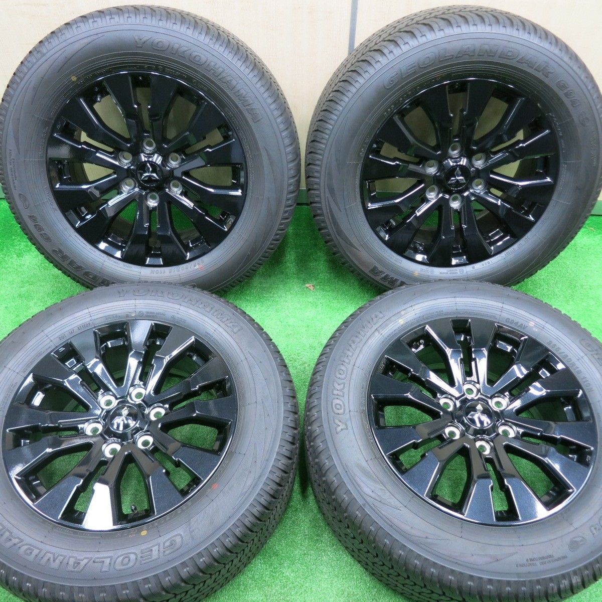 トライトン 新車外し 265/60R18 110 ジオランダー タイヤ4本 トライトン新車外し 265/60R/18 110 ジオランダー タイヤ4本