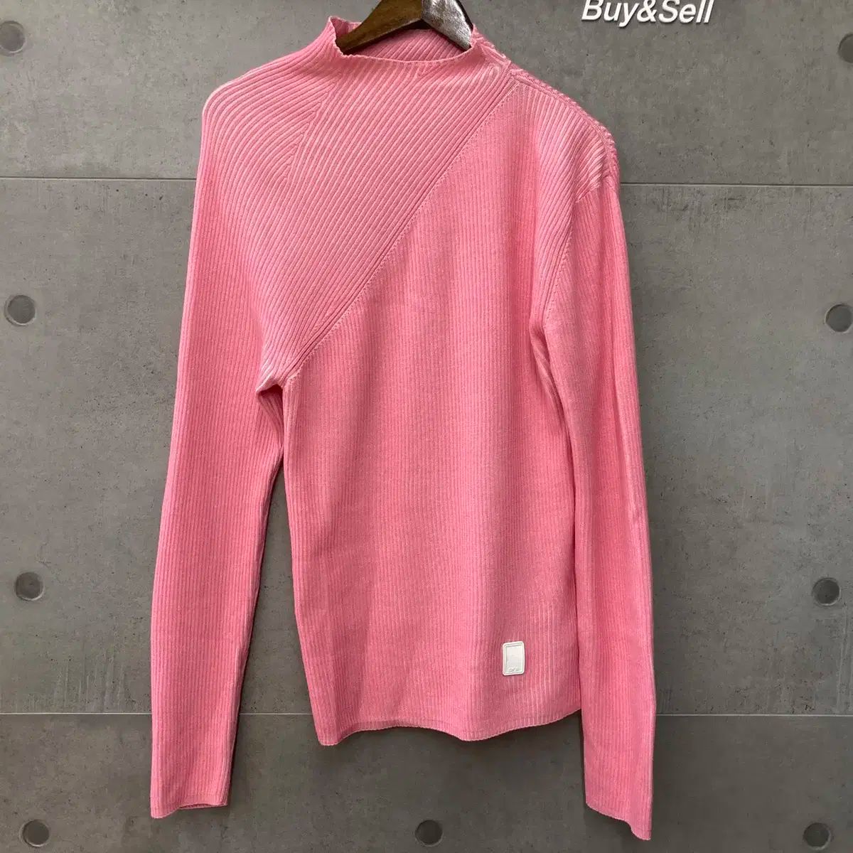 DIOR ディオール タートルネック ニット セーター ピンク 023m659at089 ー H061110