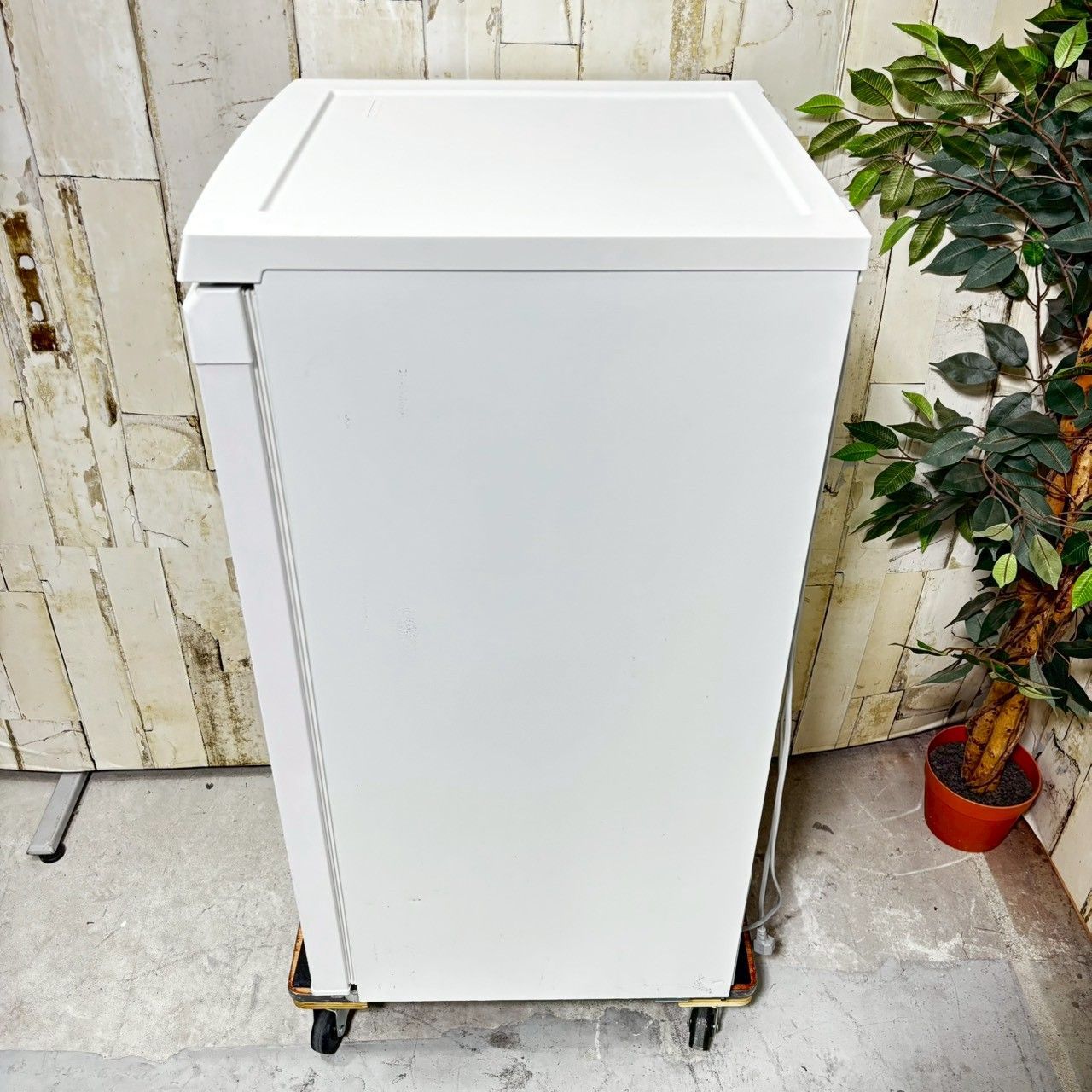 2025年製 Haier ハイアール JF-NU102C ノンフロン冷凍庫 102L