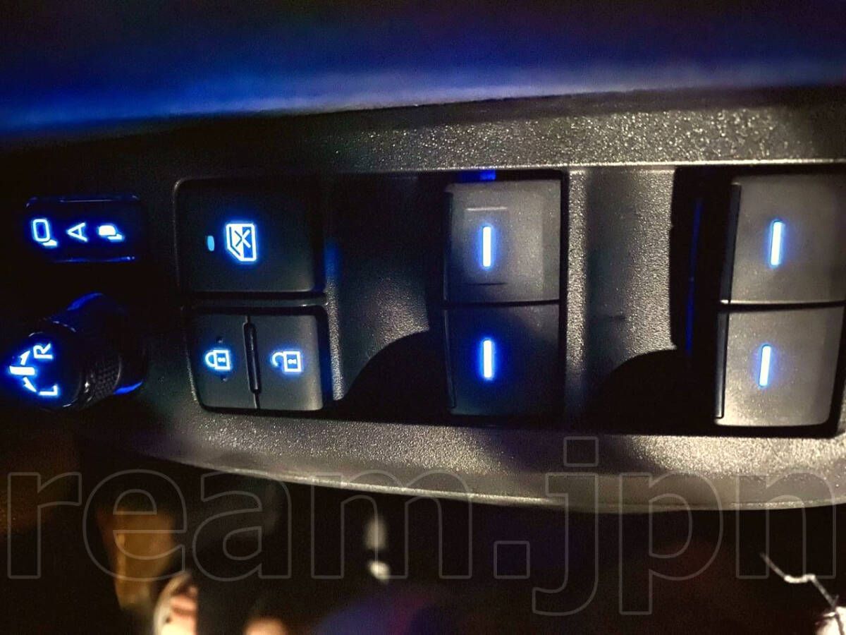 トヨタ純正 RAV4 50系 パワーウインドウスイッチ マスタースイッチ LED ブルー 流用 ヤリス カローラクロス 光る 青 ラブ4 ラヴ4 JDM
