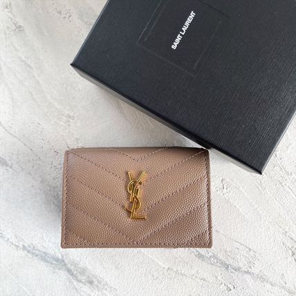SAINT LAURENT 財布 Amazon.co.jp: (サンローラン)SAINT LAURENT 財布 2つ折り財布