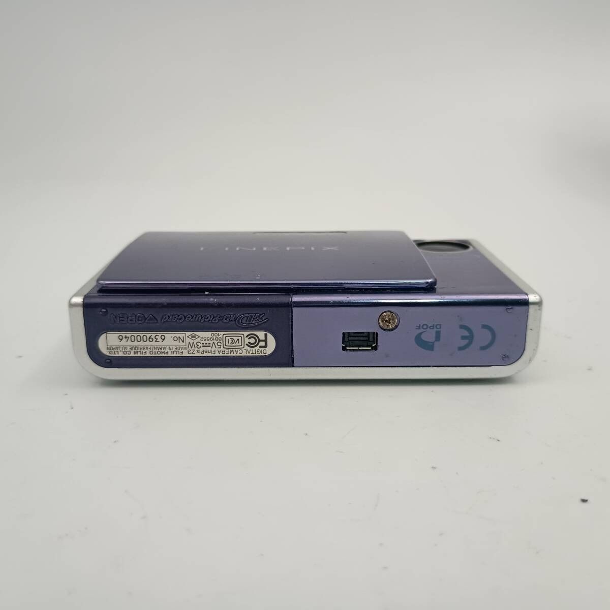 FINEPIX Z3 コンパクトデジタルカメラ FUJIFILM | 企業情報 | ニュースリリース | 高感度スリム