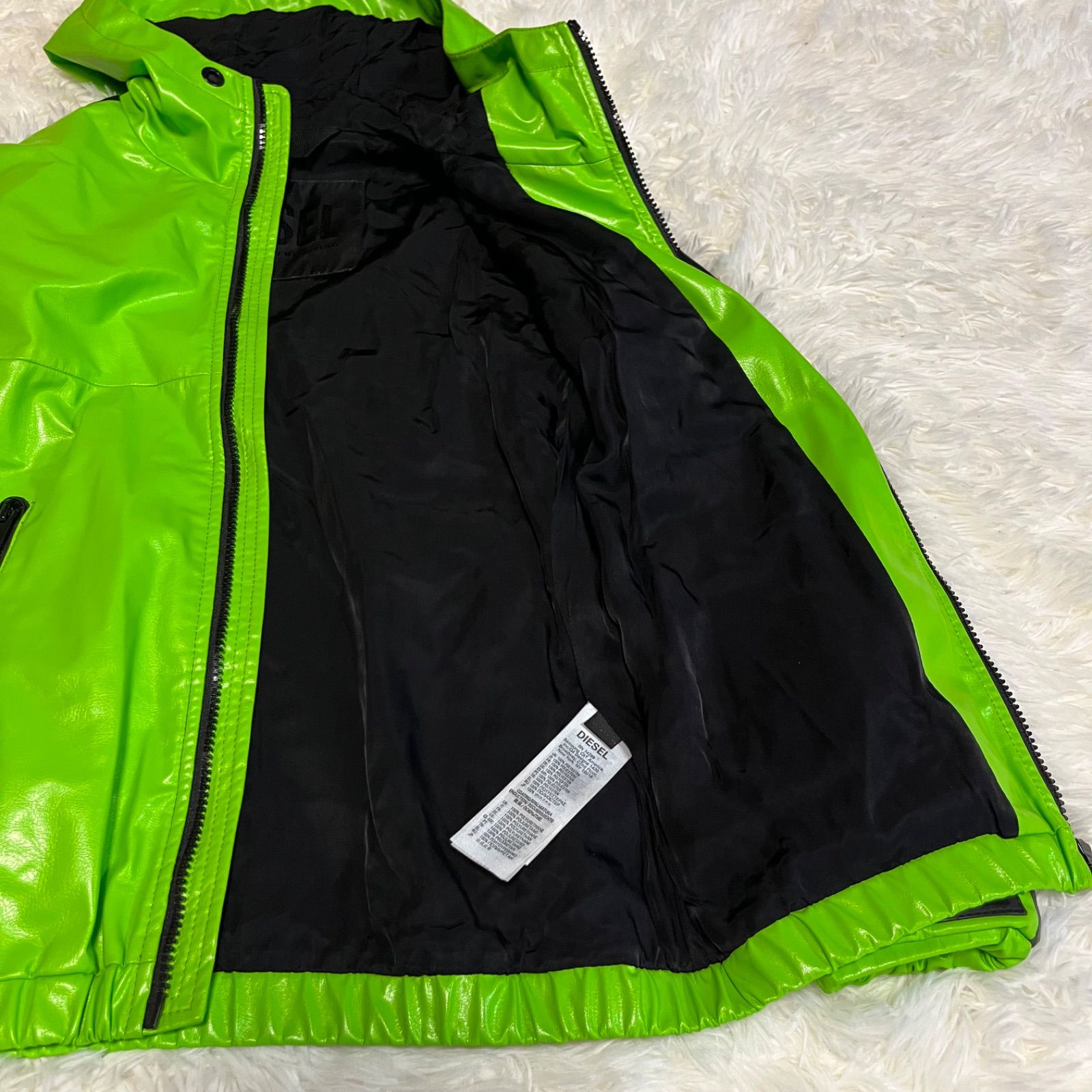diesel フェイクレザーパーカー　超美品 フェイクレザー パーカー レザー パーカー レザーフーディー