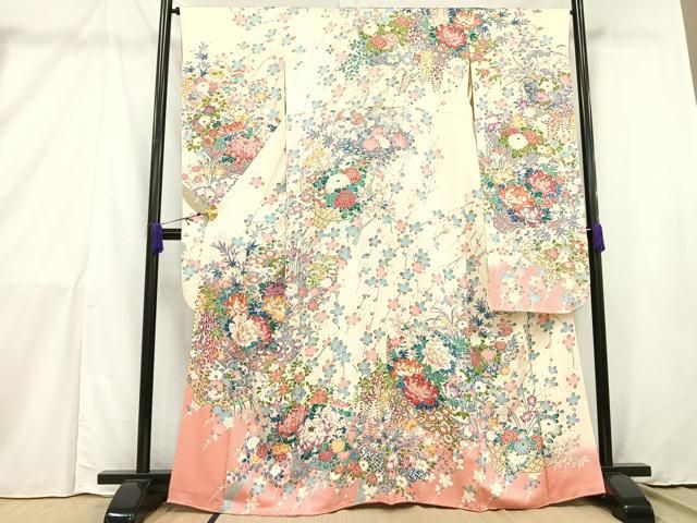 専用ページ振袖 正絹 上品な華やかさ 色味の良い花 袷 着物 U-1567 専用ページ振袖 正絹 上品な華やかさ 色味の良い花 袷 着物 U-1567