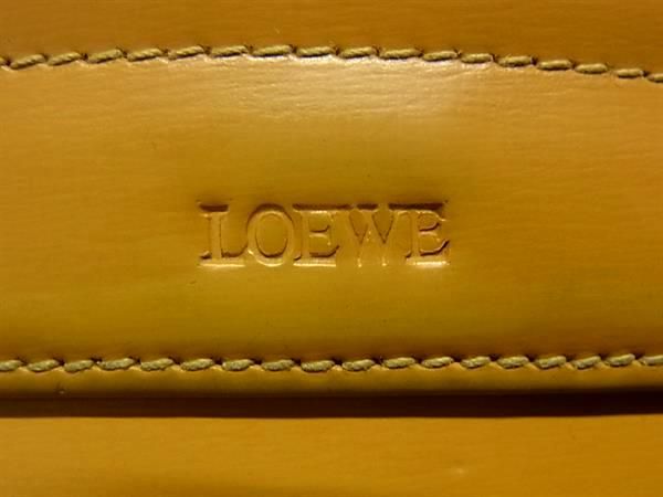 LOEWE ロエベ レザー 二つ折り 財布 ウォレット 札入れ カード