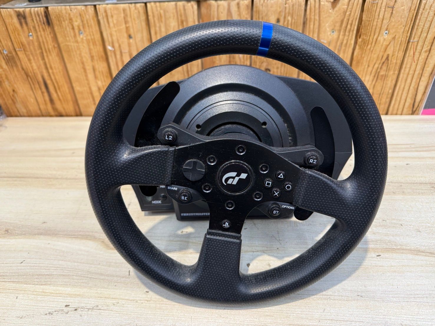 Thrustmaster