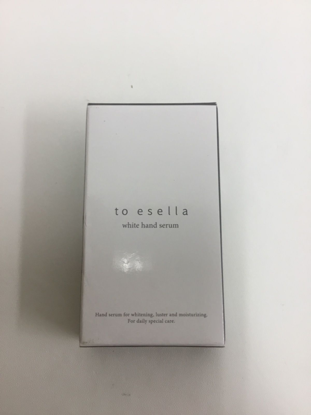 D1576 to esella ホワイトハンドセラム 薬用美容液 NA 20ml