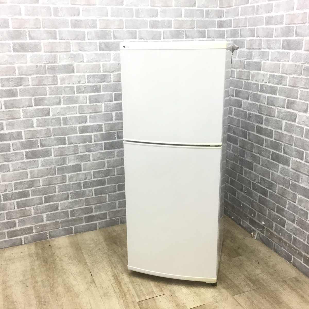 ユーイング 冷蔵庫 2ドア 140L 右開き UR-F140J W 2018年製