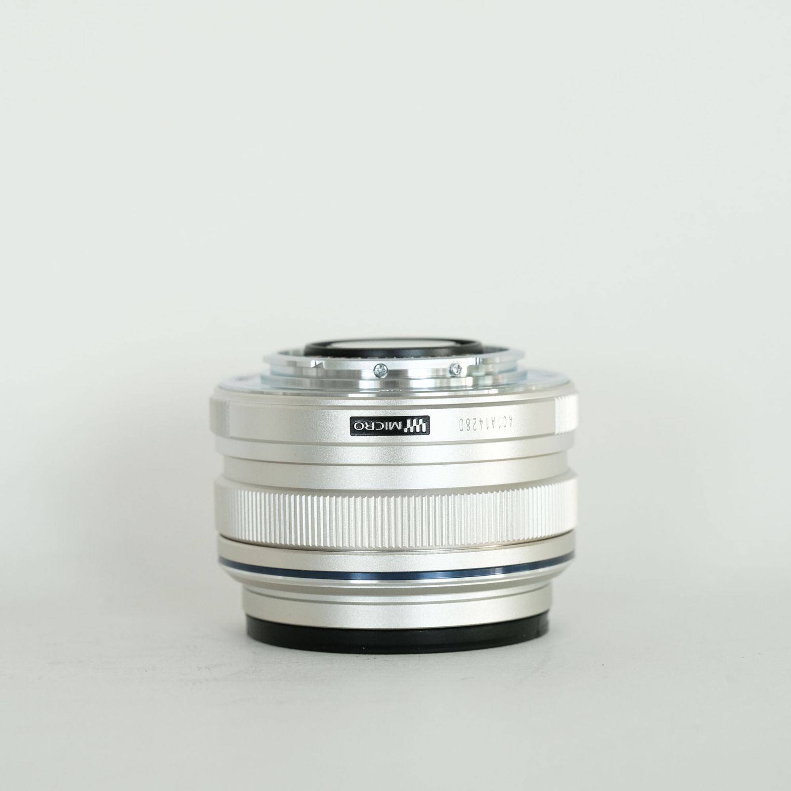 美品] OLYMPUS M.ZUIKO DIGITAL 17mm F1.8 [シルバー] / マイクロ