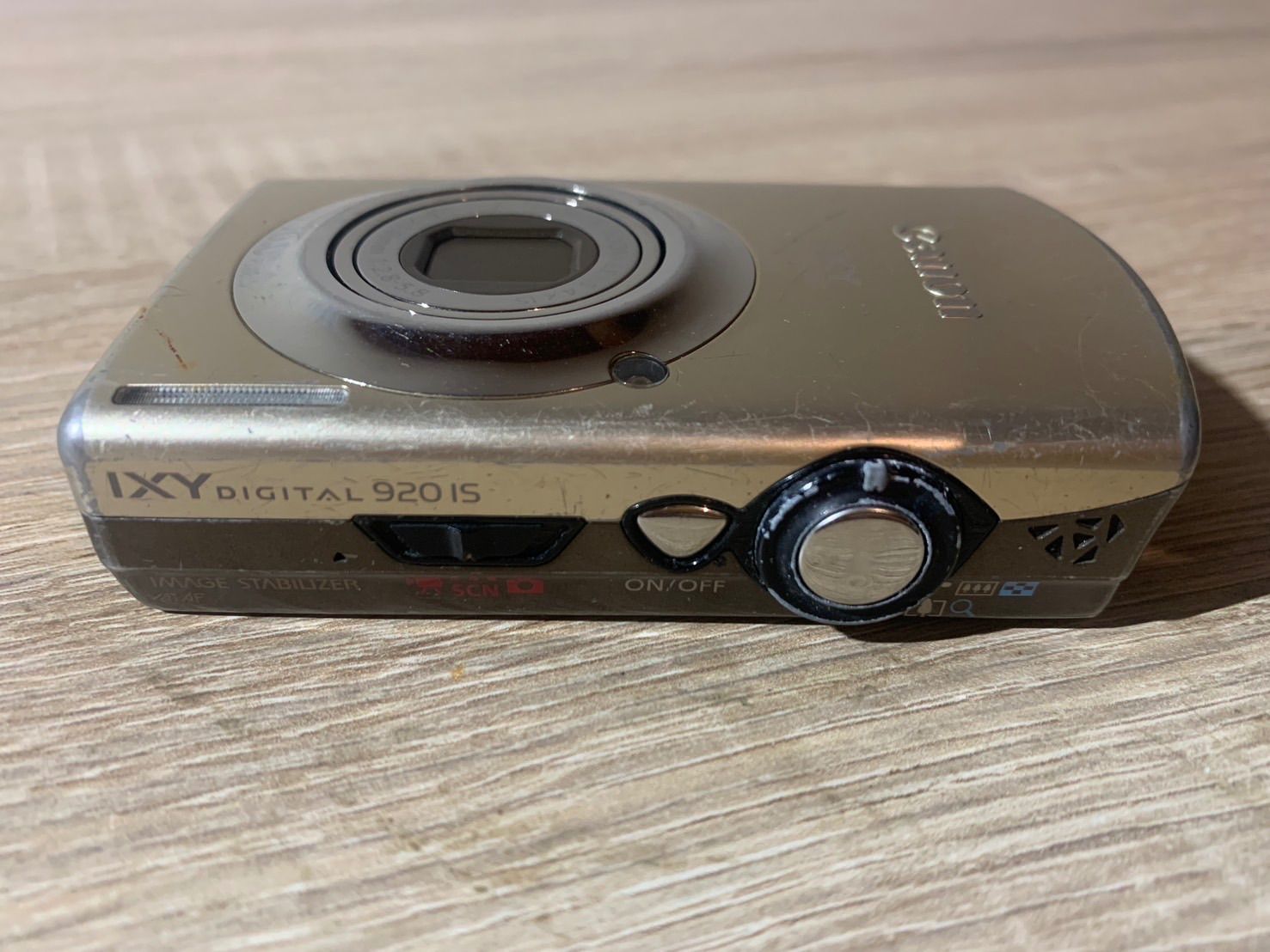 動作確認済み　Canon IXY 920 IS ゴールド デジタルカメラ Canon IXY DIGITAL 920IS ゴールド Canon IXY DIGITAL 920 IS Gold