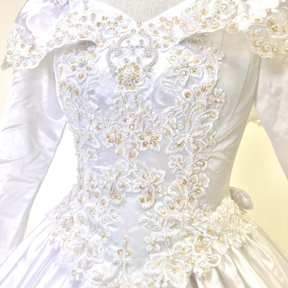 ウェディングドレス【中古品】 中古 ウェディングドレス BERKERTEX BRIDES 7号 プリンセス 長袖 結婚