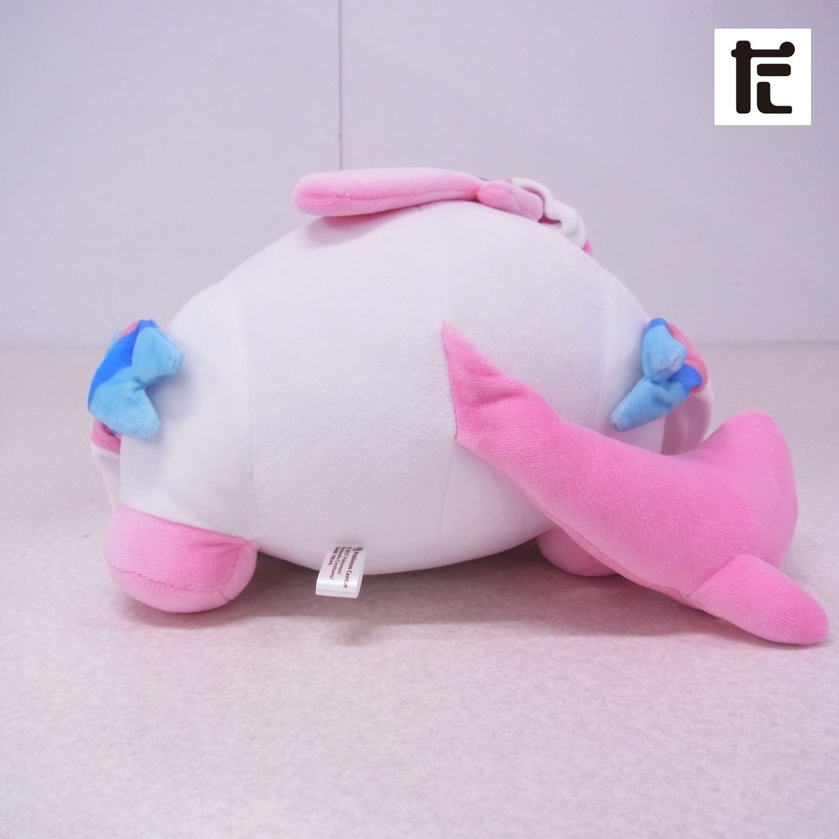 ポケモンセンター すやすやニンフィア ぬいぐるみ 2017年 /PK01552-GM