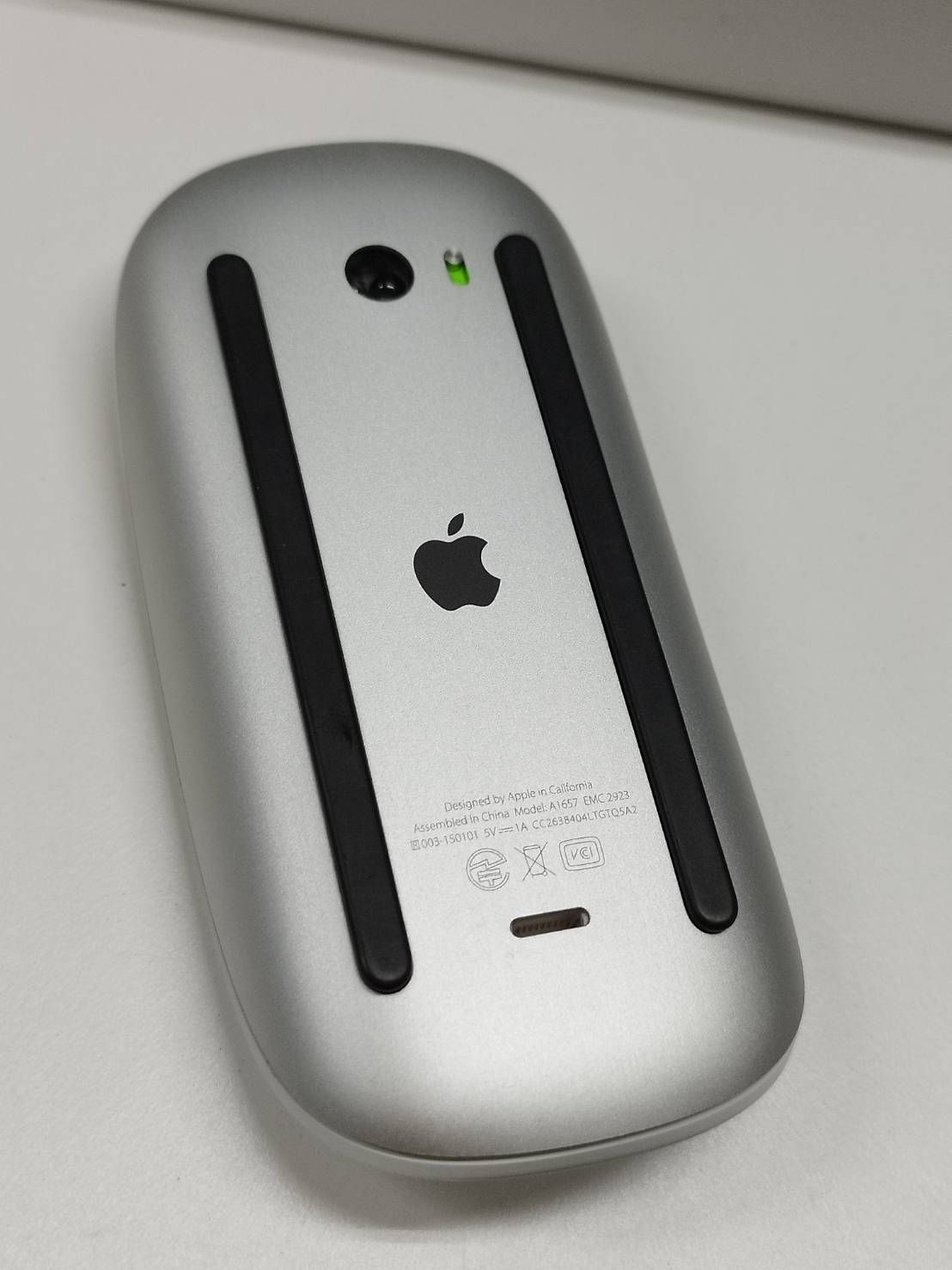 MLA02J/A マジック・マウス2 Apple Magic Mouse 2 MLA02J/A [シルバー