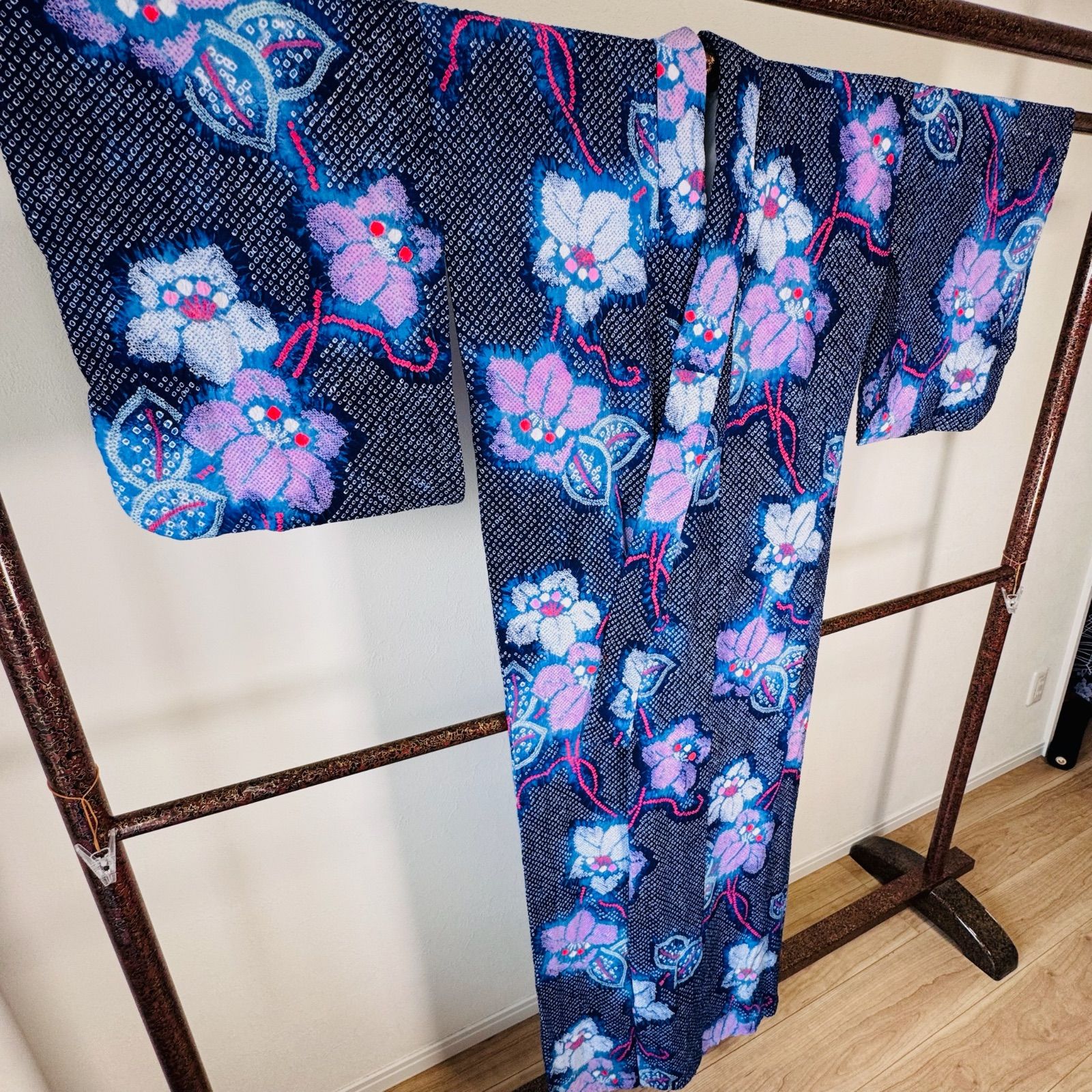 超美品　有松絞り　綿　総絞り　総手絞り　浴衣 着物　夏物　160㎝　単色　濃紺 超美品 有松絞り 本染浴衣 総絞り 総手絞り 浴衣 着物 夏物