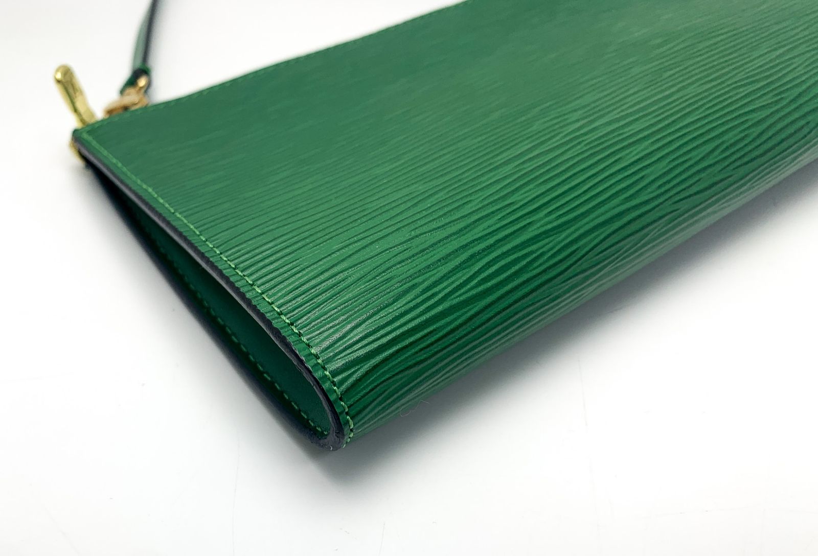 LOUIS VUITTON ルイヴィトン エピ 緑 グリーン系 ポシェット