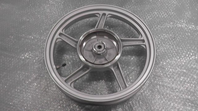 バーディー BA43A-112xxx の フロントホイール 1758769771