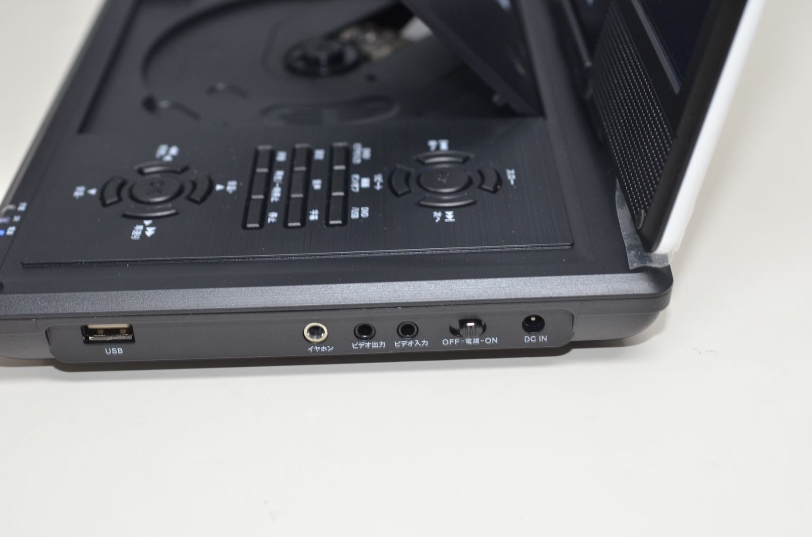 中古美品】 WIZZ 10.1ポータブルDVDプレーヤー WPD-BT1070