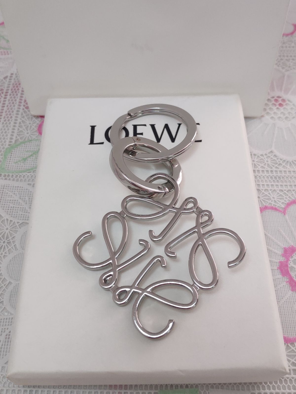 ロエベ✨LOEWE キーホルダー♥️キーリング♥️バッグチャーム