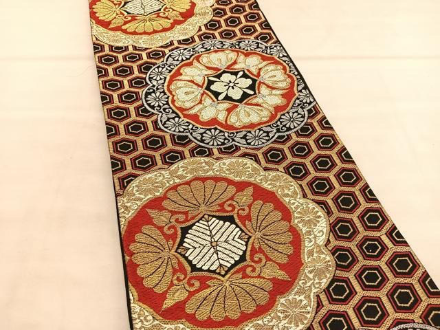 平和屋着物◎六通柄袋帯 唐織 亀甲花文 黒地 金銀糸 正絹 逸品