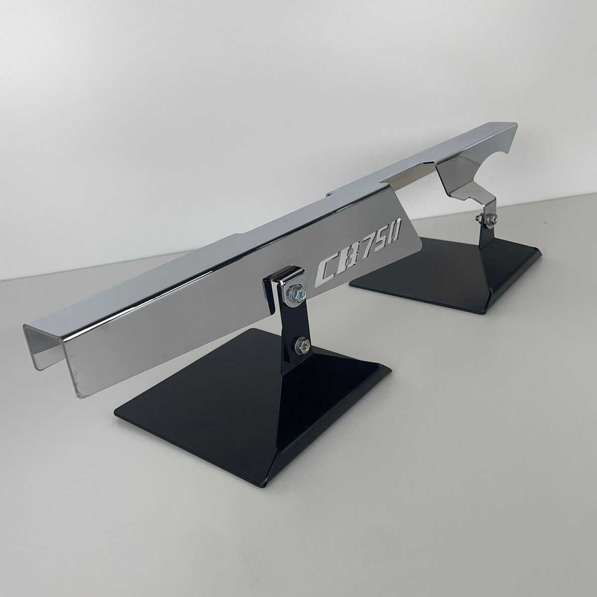 HONDA CB 750 RC 42 ロゴ入りメッキチェーンケース ホンダ