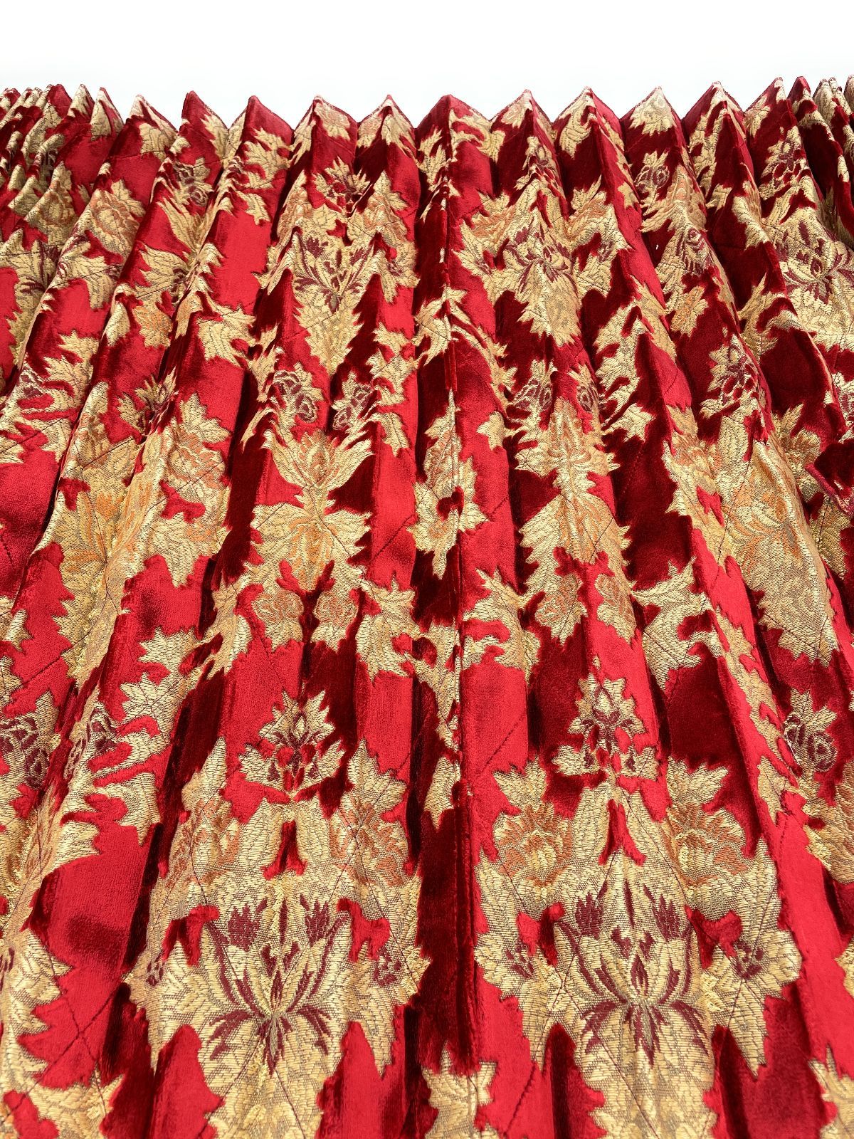 金華山 コスモスゴールド センターカーテン 金華山センターカーテン コスモスゴールド トラック 雅 金華山センター