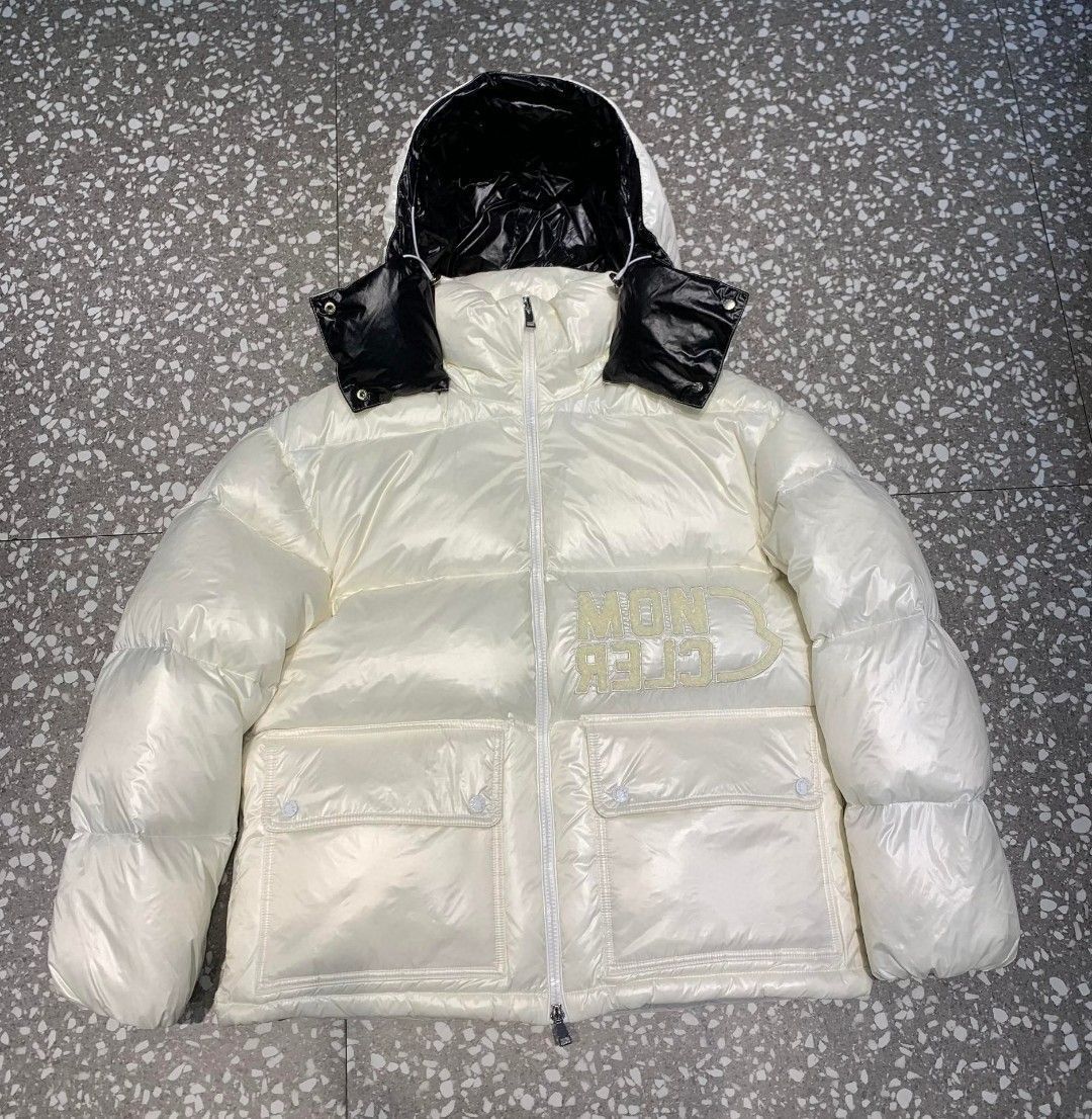 MONCLERモンクレール Abbaye白い短いダウンジャケット｜本日限定
