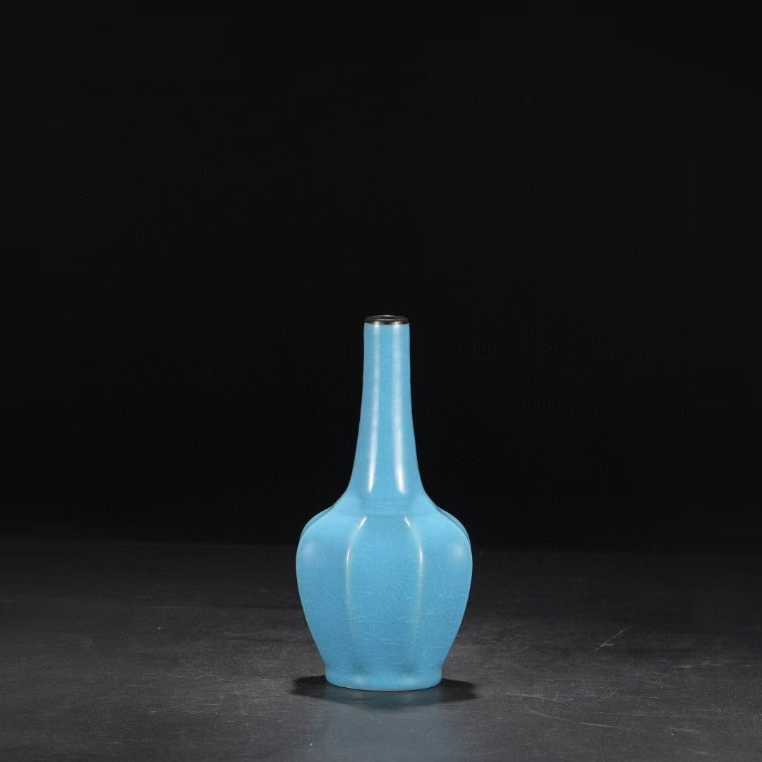 中国古美術.旧蔵.汝窯.天藍釉冰片紋.銀口八角淨瓶.景仁宮字款.花瓶.置物.賞物.古玩
