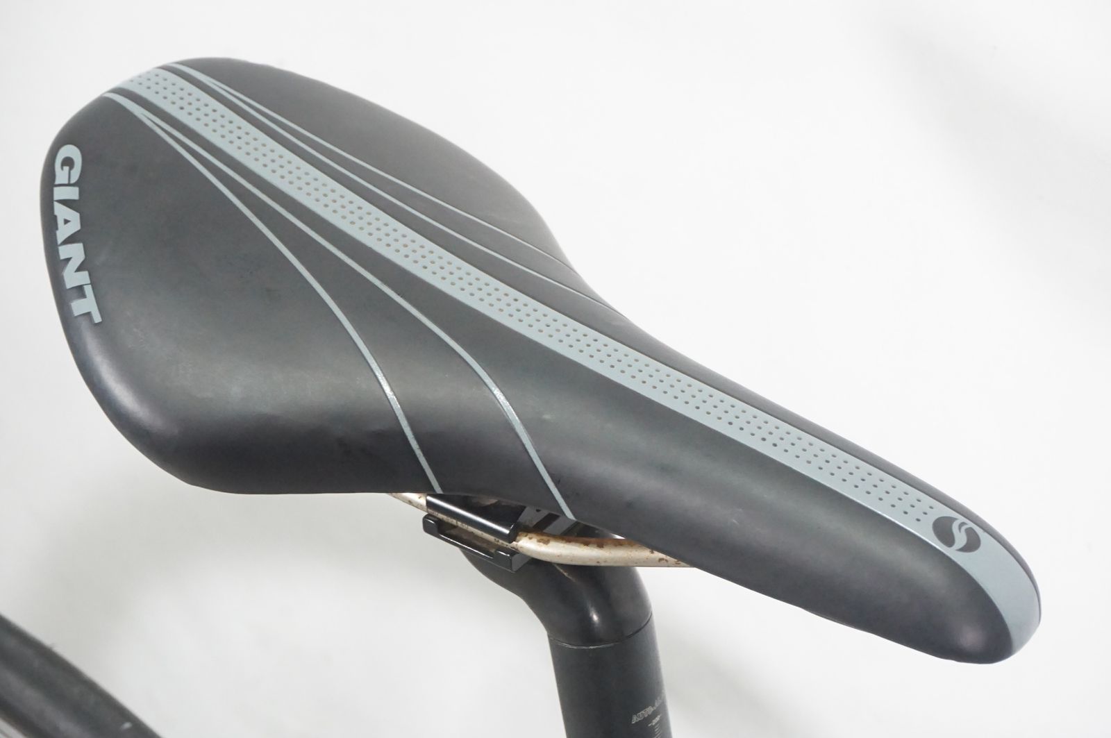 GIANT ジャイアント