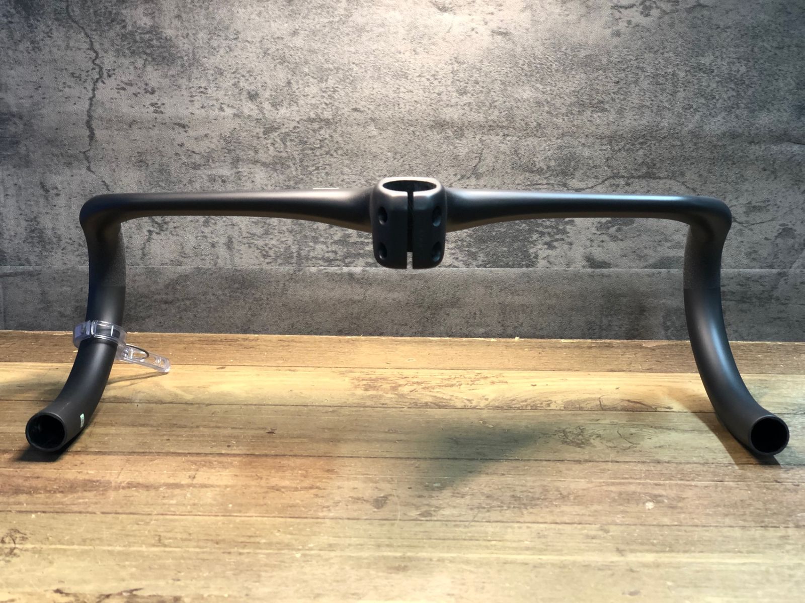 【新品未使用】SPECIALIZED roval rapide ハンドル ROVAL RAPIDE RD COCKPIT CARB/BLK 31.8X380/75MM(75mm x 380mm