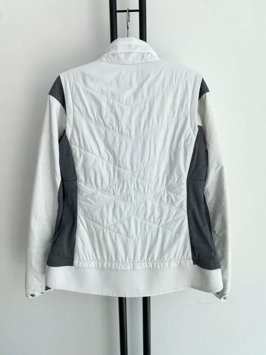 Titleist タイトリスト ゴルフウェア 防風 ウィンドブレーカー アウター WHITEMONARCHHOTEL_COM