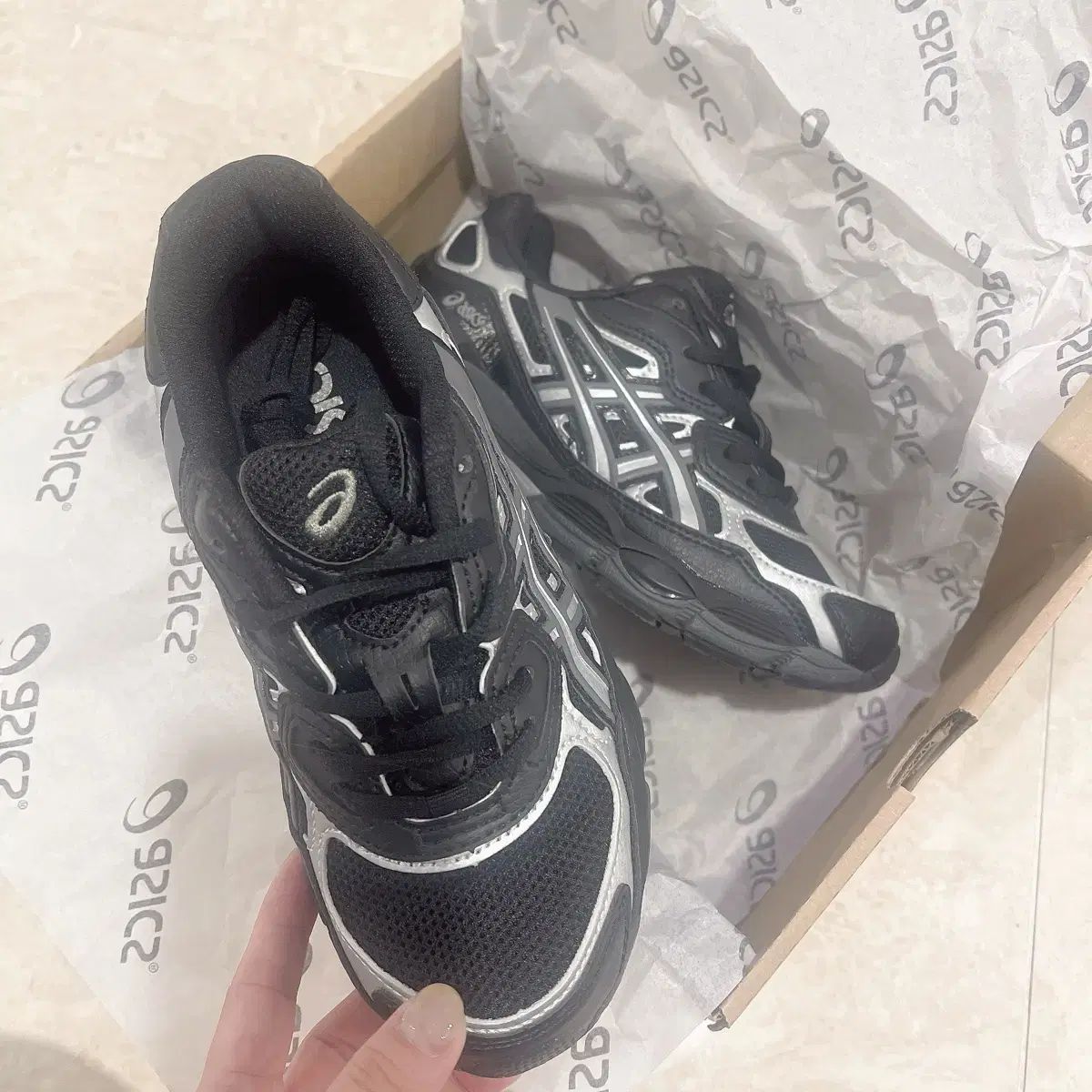 Asics アシックス ゲル スニーカー 225