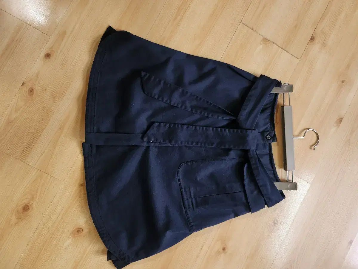 プラダ ネイビー COLOR ベルト スカート