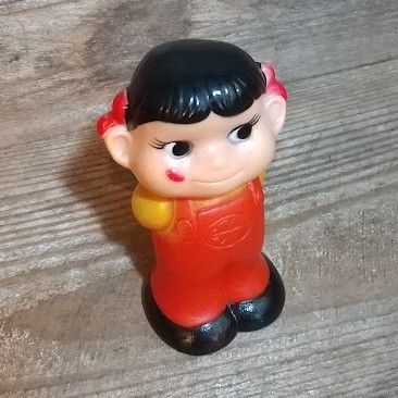 入手困難レア 1960年代当時物☆ミニペコちゃんソフビ人形☆未開封☆昭和レトロ 不二家☆クリスマス☆ペコちゃん☆昭和レトロ☆ソフビ人形 10